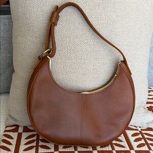 Portland Leather Nora Shoulder Bag Classic